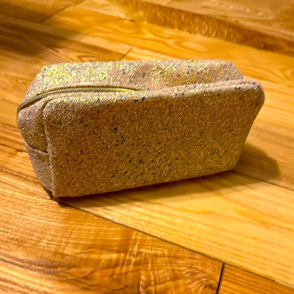 Tarte Sparkle Zippered Makeup/Cosmetic Bag